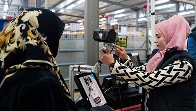 استفاده از بلاکچین در برنامه کار پناهندگان در اردن