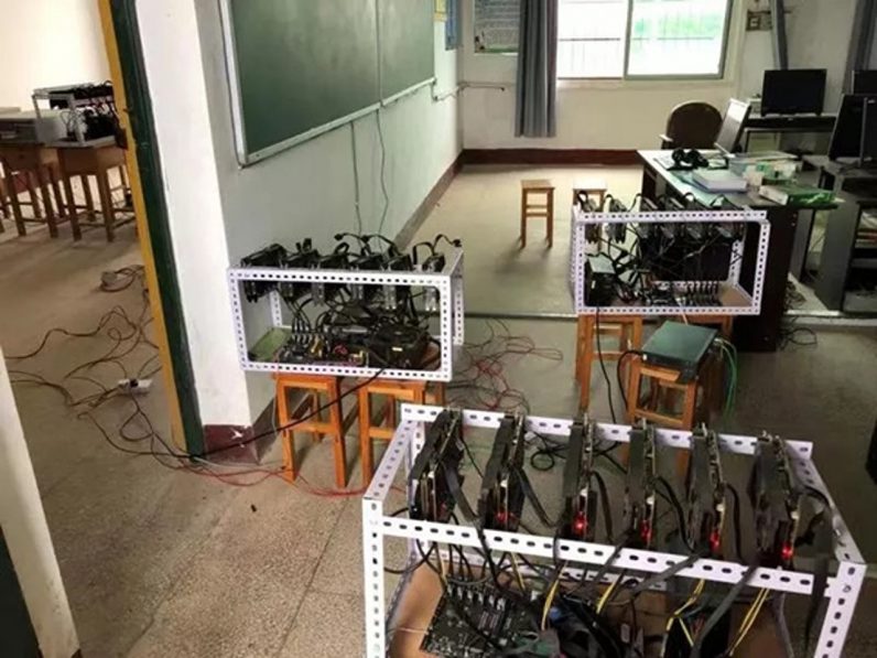 ماینینگ اتریوم با برق رایگان در مدارس چین