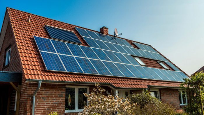 انرژی خورشیدی تا ۷۵درصد از هزینه‌ ماینرهای بیتکوین را کاهش میدهد